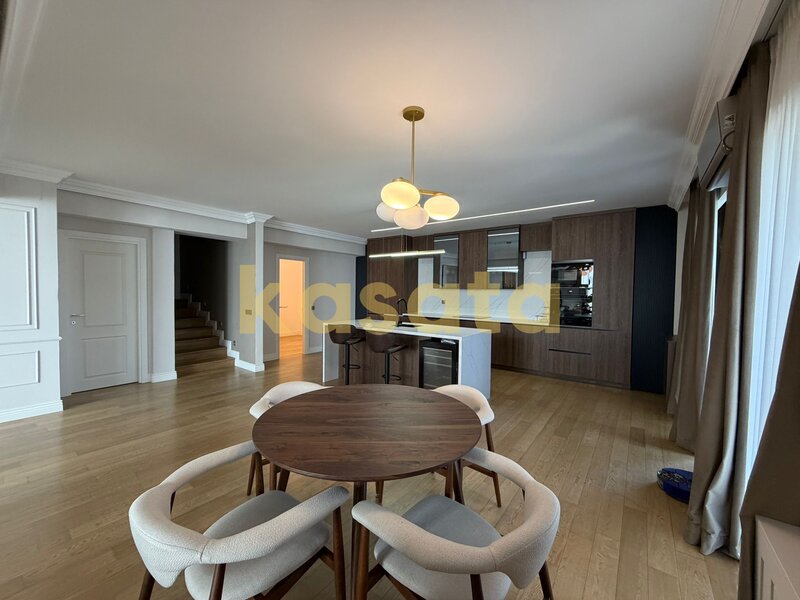 Zona de Nord, Upground, duplex de vanzare.